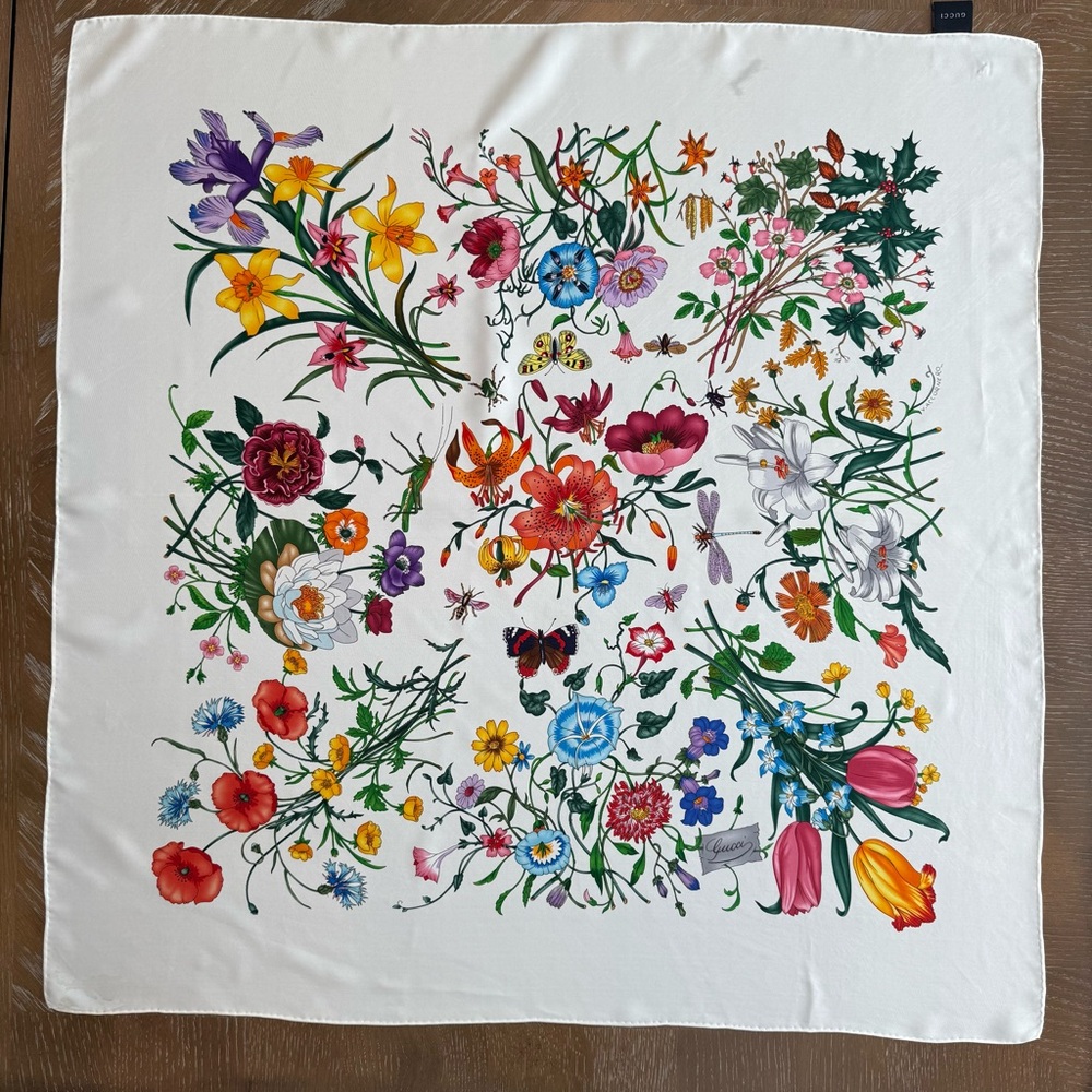 Authentic GUCCI Scarf